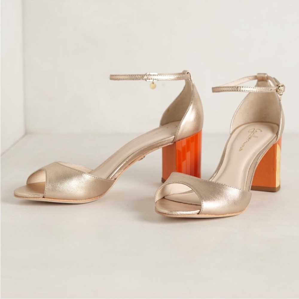 Anthropologie Peep Toe Wood Enamel Heels by Guilhermina